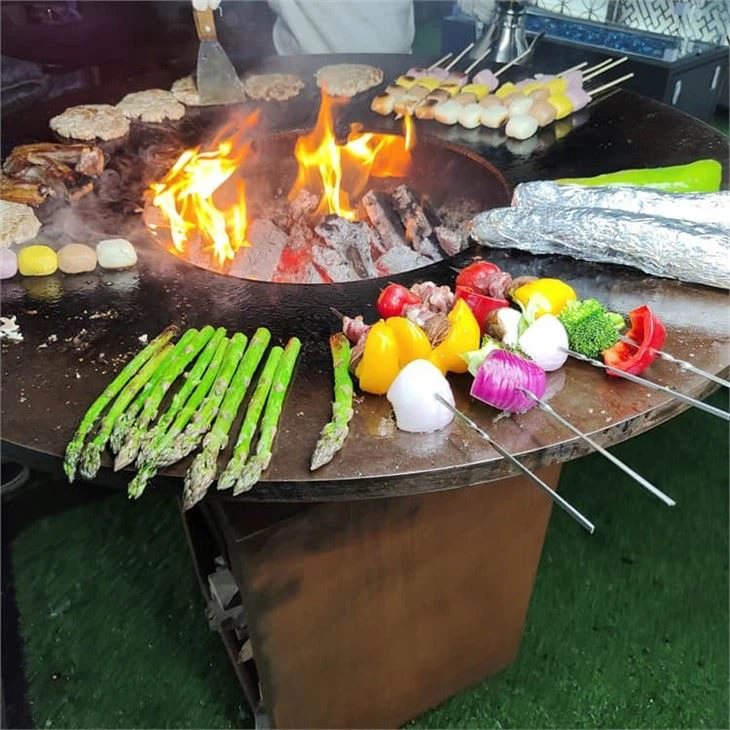 Corten Steel Cooktop Grill Fire Pit Outdoor Patio Steel BBQ Fire Pit Grill Table