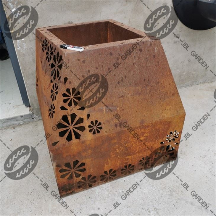 60 X 60 Planter