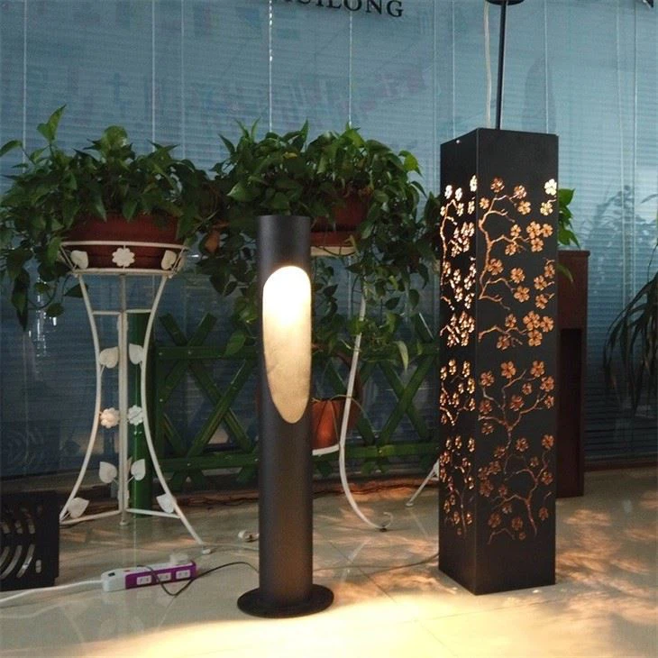 Black Garden Lights