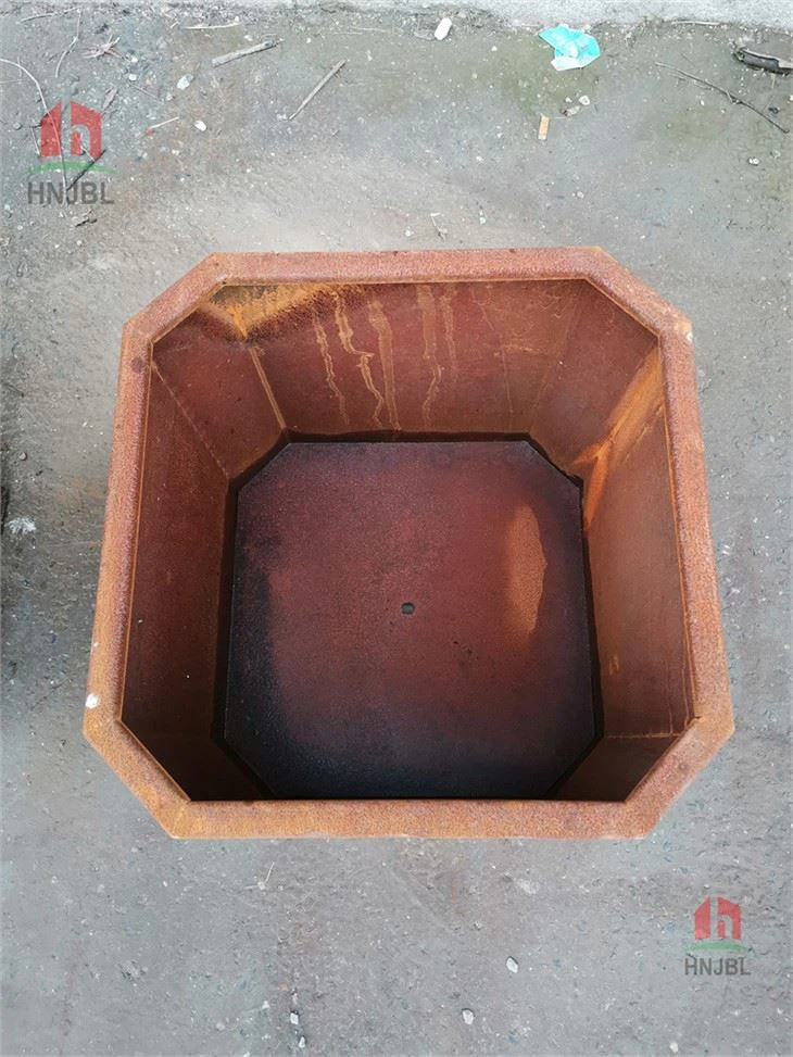 Carten Steel Planter