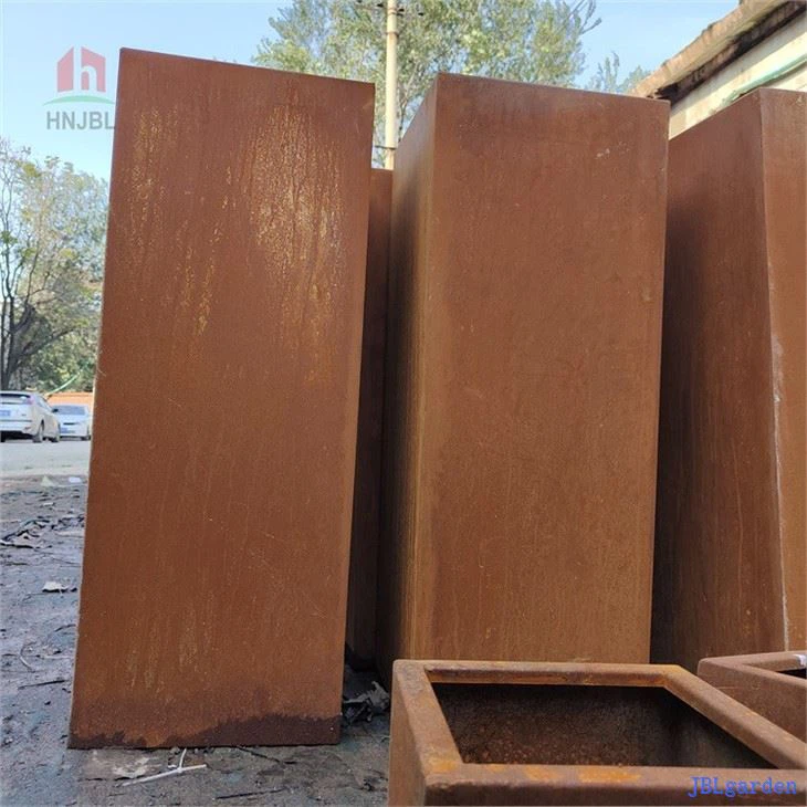Corten Steel Planter Boxes (3)