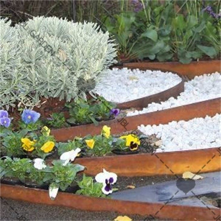 Flexible Lawn Border