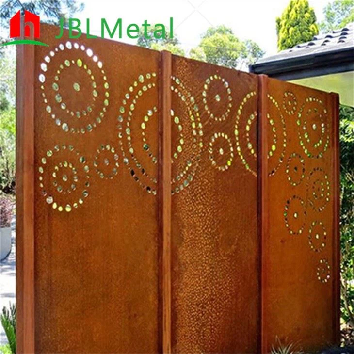 Homebase Metal Garden Screens