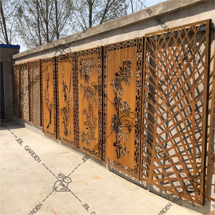Metal Wall Arts