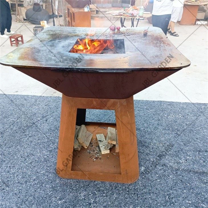 Outdoor Pit Grill