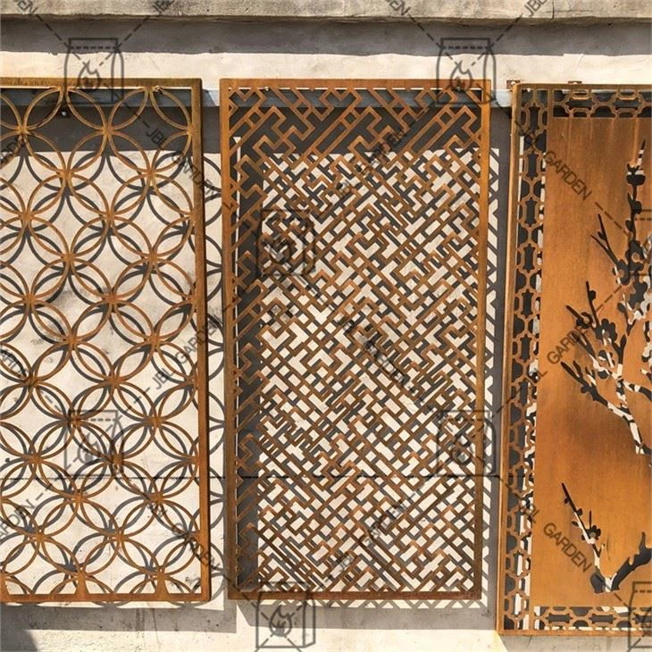 Rustic Style Panels Design