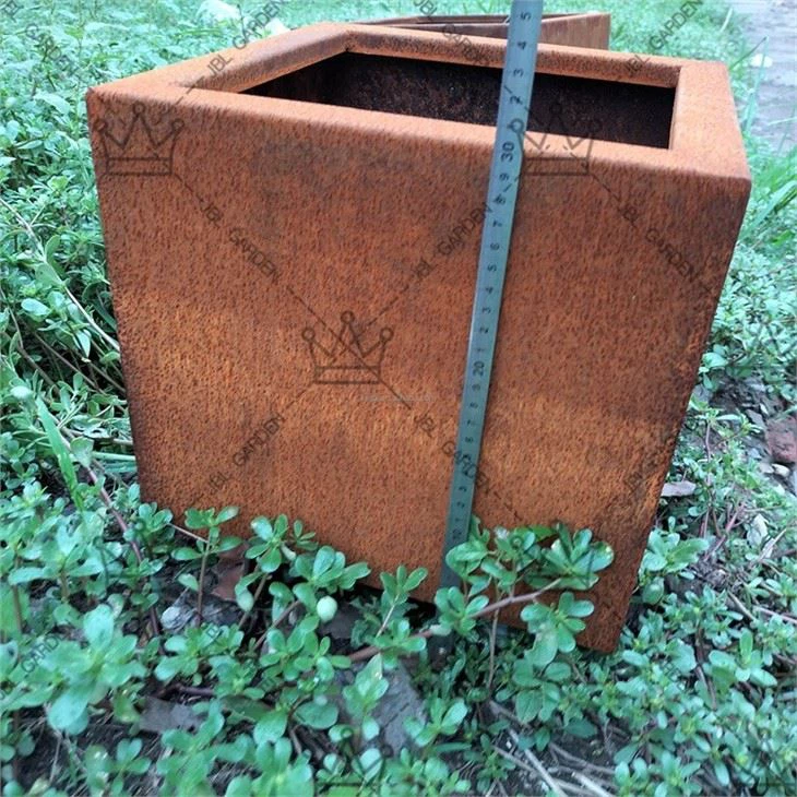 Set Of Outdoor Planters
