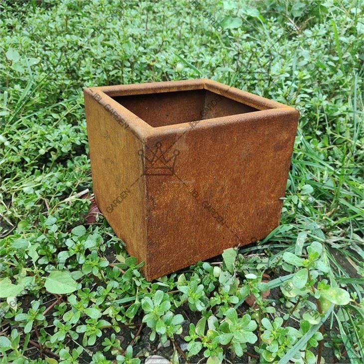 Set Of Outdoor Planters
