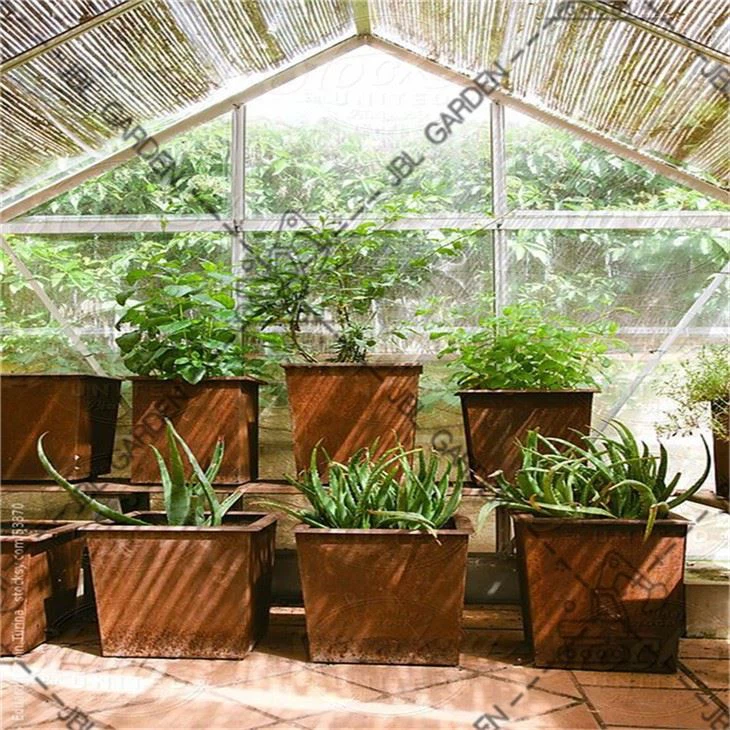 Set Of Two Planters