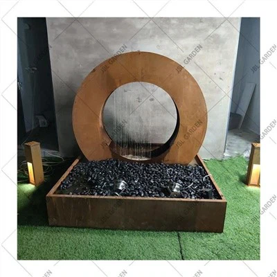 Modern Outdoor Design Water Feature