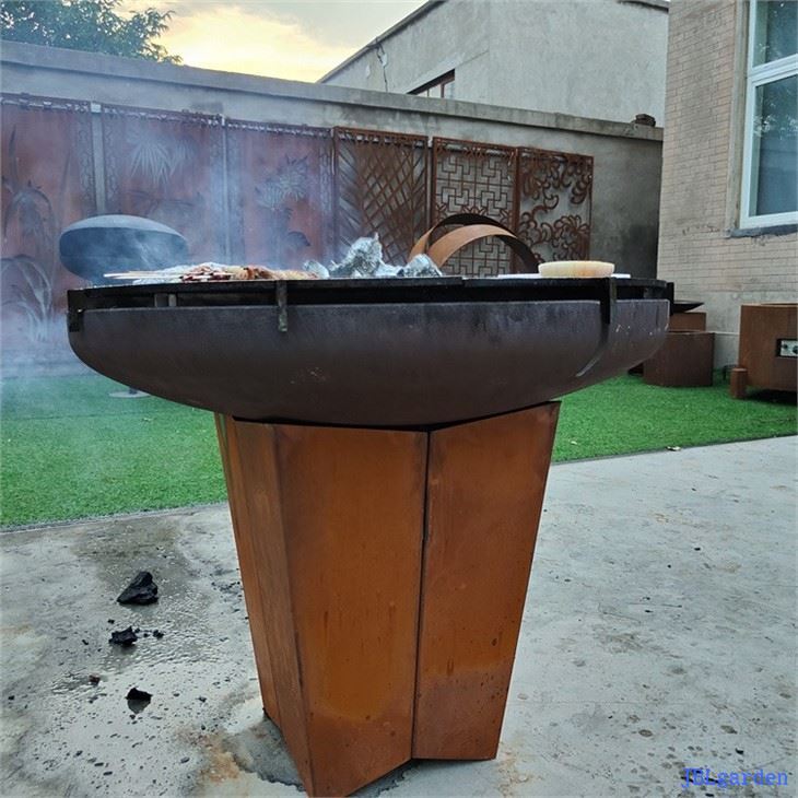 Charcoal BBQ Grill (2)