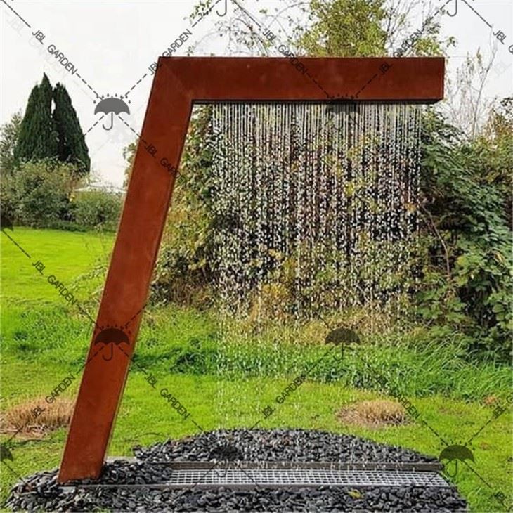 Water Feature With Water Pump