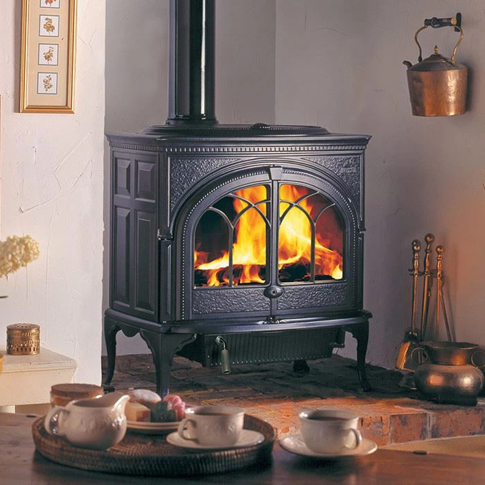 Classic Cast Iron Wood-burning Stove