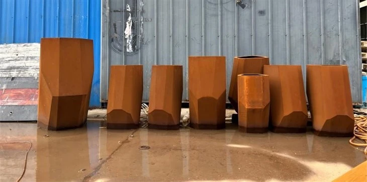 Eco-Friendly & Sustainable Corten Steel Planter Boxes high quality