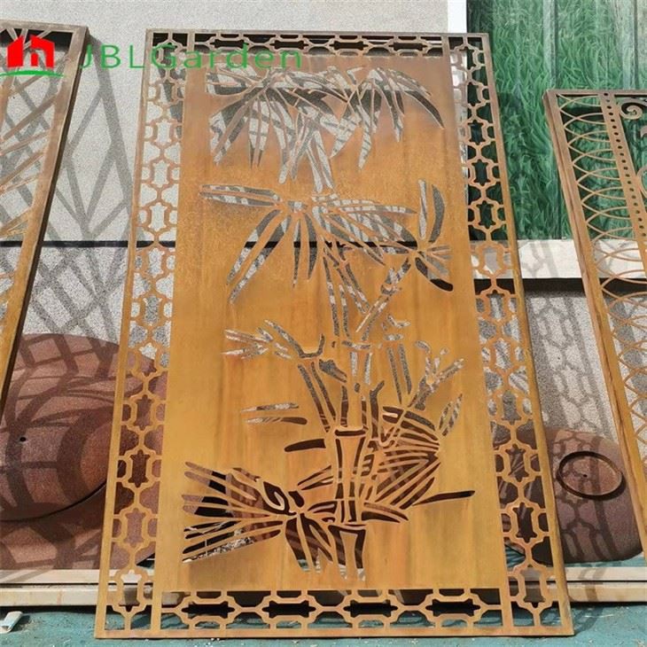 Outdoor Fence Panels