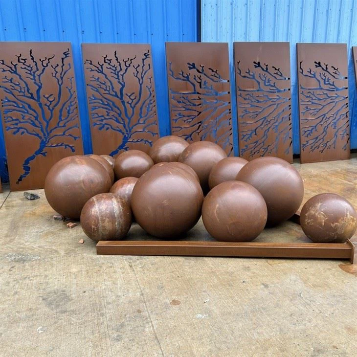 Rusty Decorative Metal Balls