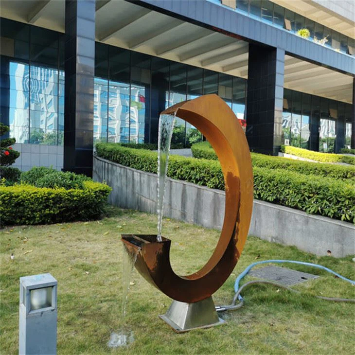 Rusty Water Fountains For Garden