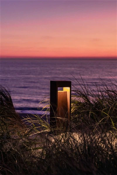 Crescent-Shaped Corten Steel Garden Lights
