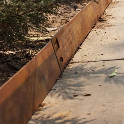 Garden Decorative Flowerbed