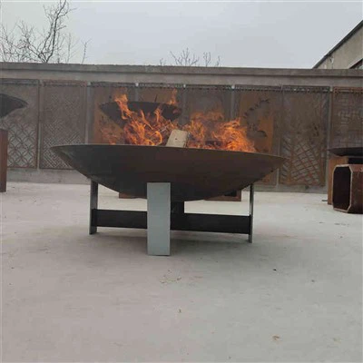 Rusty Corten Water Bowl