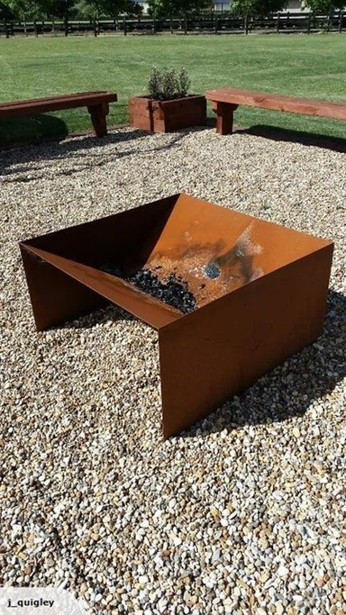 Simple Geometric Firepit