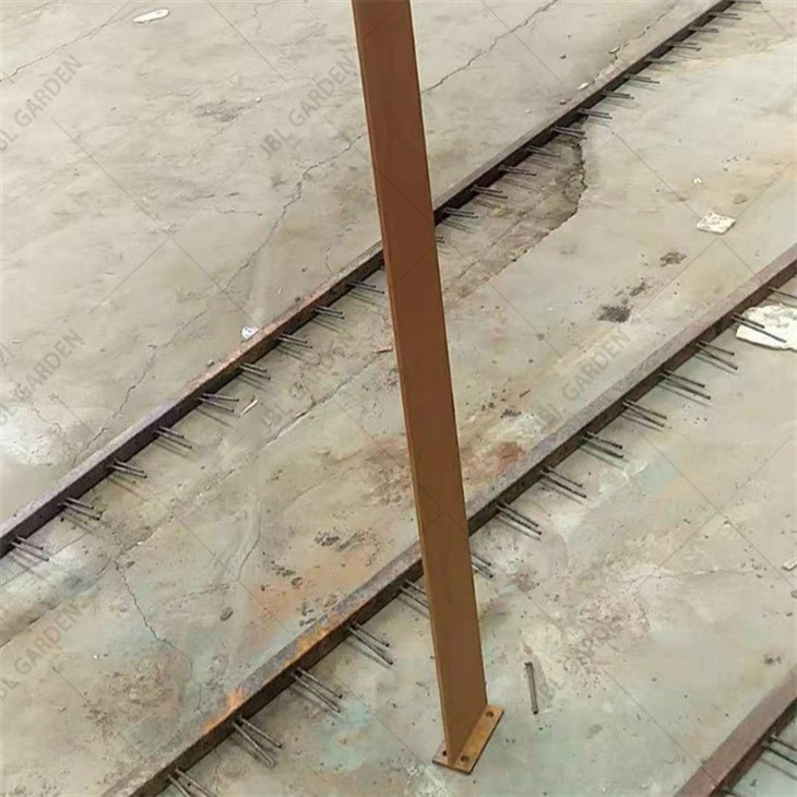 STEEL FENCE POST